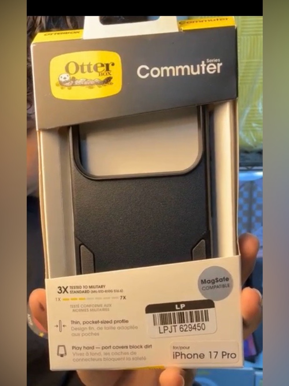 OtterBox Commuter Series Black Phone Case for iPhone 17 Pro
